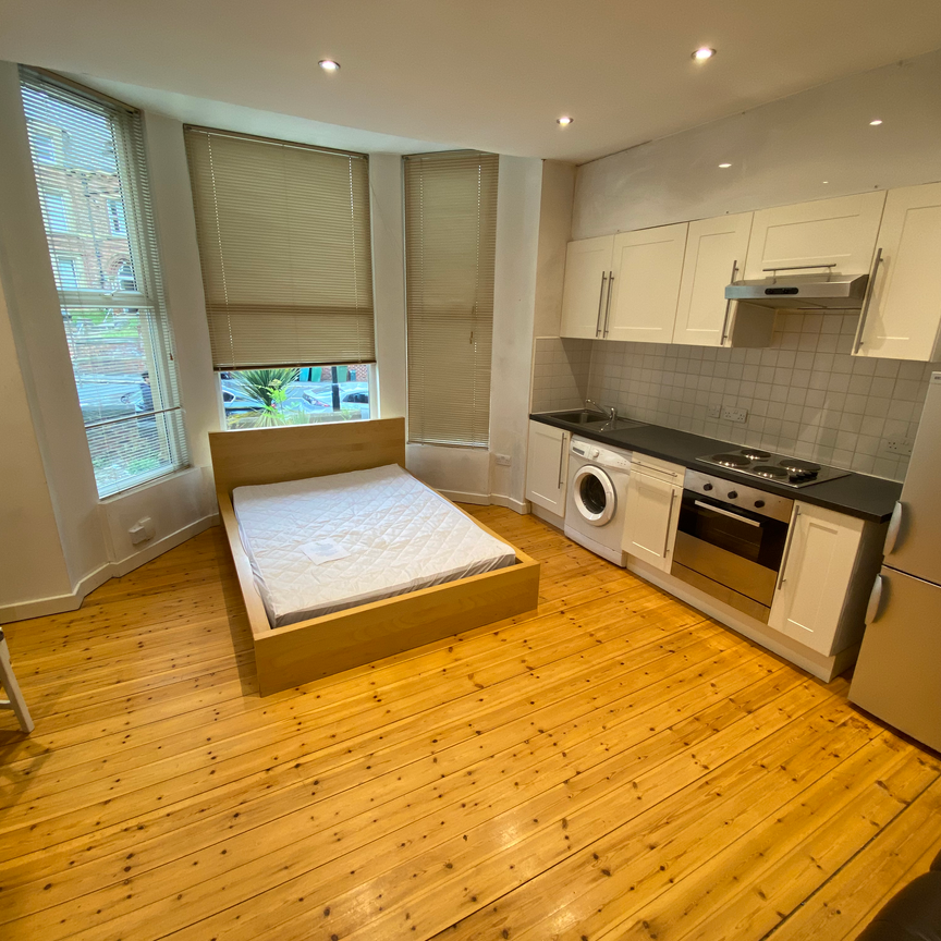 Flat 2A, 55 Clarendon Road, LS2 9NZ, Leeds - Photo 1