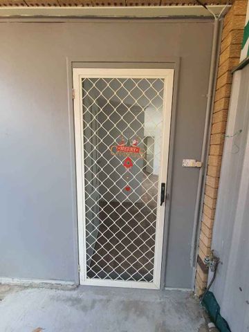 143A Maud Street Fairfield West - Photo 2