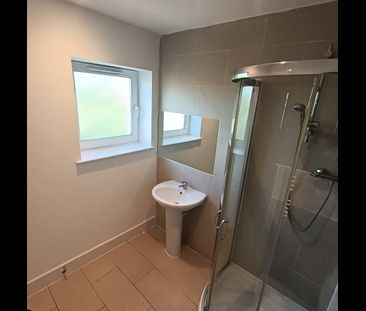3 Bed Flat, Glencar Court, SE19 - Photo 4