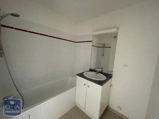 Location Appartement 3 pièces 59m² POITIERS 86000 - Photo 1