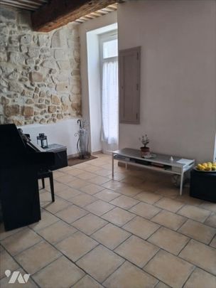 Maison de village EYRAGUES - Photo 1