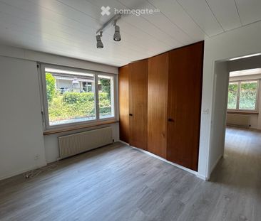 Freistehendes Einfamilienhaus mit Garten, Pool und frischem Glanz - Photo 6