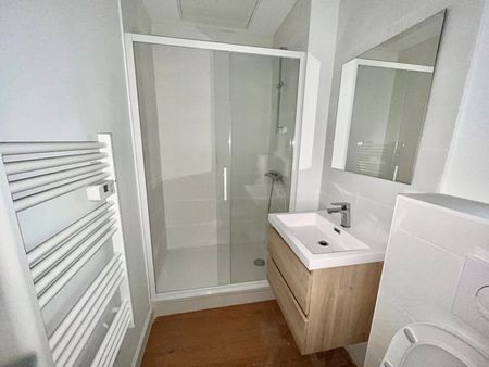 Location Appartement 1 pièce 18m² - Photo 2