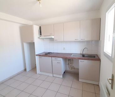 location Appartement T3 DE 69.92m² À MORIERES LES AVIGNON - Photo 4