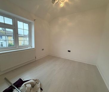 2 bedroom semi-detached house to rent - Photo 1