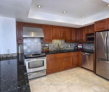 For Lease - 1 Duplex Avenue Unit# 105, Toronto, Ontario - Photo 3