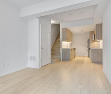 For Lease - 1050 Portage Parkway Unit# TH40, Vaughan, Ontario - Photo 2
