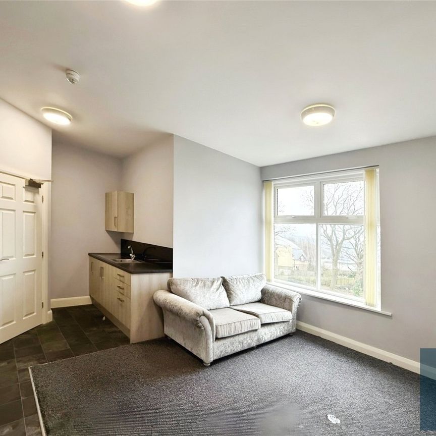 New North Road, Huddersfield, HD1 - Photo 1