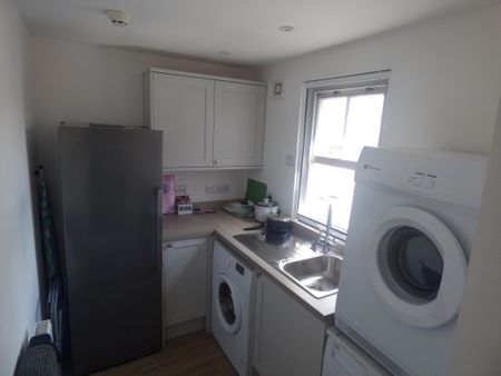 1 bedroom studio to rent Market Hill, Buckingham, Buckinghamshire, MK18 - Photo 4
