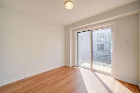 For Lease - 36 Danielle Moore Circle, Toronto, Ontario - Photo 4
