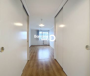 Location appartement à Lorient, 4 pièces 83.01m² - Photo 1