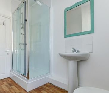 5 bedroom house to rent - Photo 2