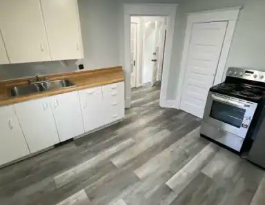 466 Arlington Street - 2 (upper unit) | 466 Arlington Street, Winnipeg - Photo 1