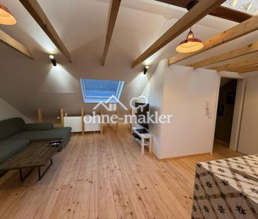 Dachgeschosswohnung in Köln (Lövenich) - Photo 1