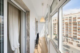 Rental Apartment 2 bedrooms Ajuda Lisboa - marquee, lots of natural light, furnished, quiet area - Photo 1