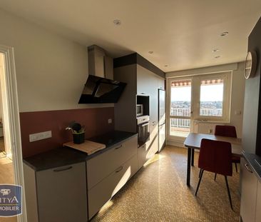 Location Appartement 4 pièces 77m² VILLEFRANCHE SUR SAONE 69400 - Photo 6