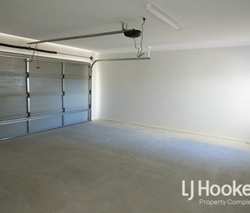 Spacious Living In Yarrabilba! - Photo 5