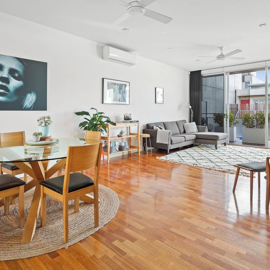 AN ENVIABLE LIFESTYLE AWAITS! - Photo 1