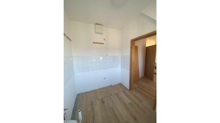 Helle 2 Zimmer-SENIORENWOHUNG für PAARE ab 60 Jahren und nur mit WBS - Foto 3