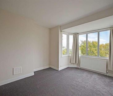 The Highway, Chelsfield, BR6 - Photo 4