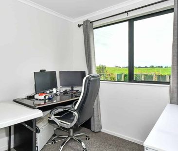 Modern Rural Retreat - Photo 3