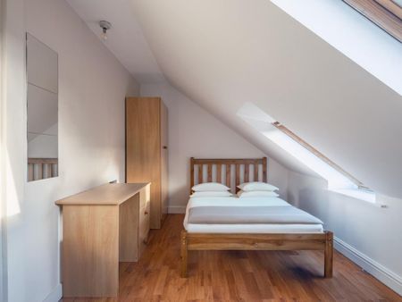 5 bedroom maisonette to rent - Photo 4