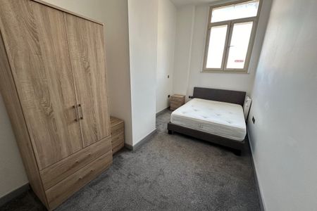 St. Sepulchre Gate - Photo 4