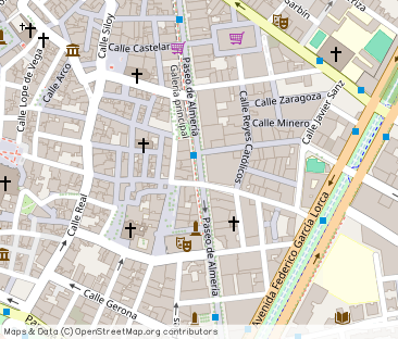 Calle Trajano - Photo 1