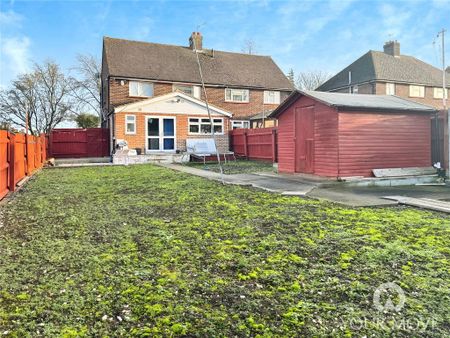 3 bedroom end of terrace house to rent - Photo 5