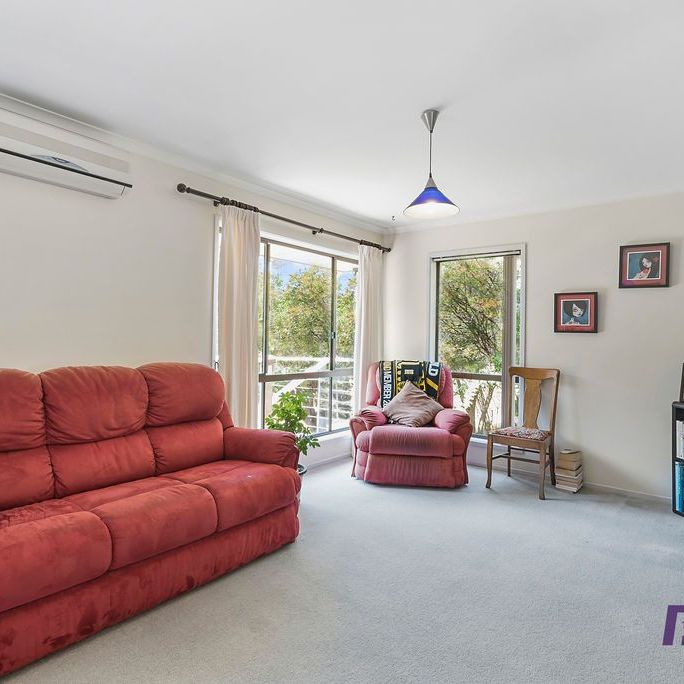 2/107 strickland ave, south hobart tas 7004 - Photo 1