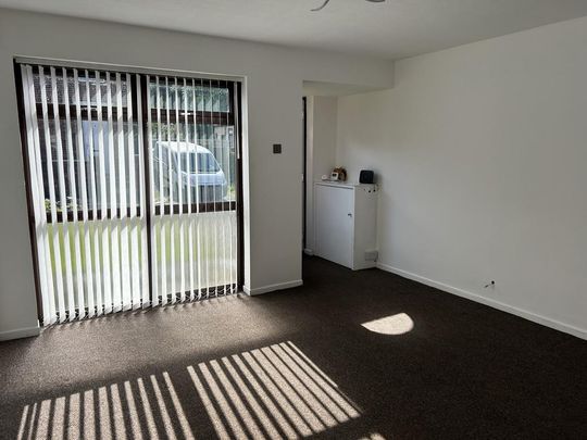 2 bedroom semi-detached house to rent - Photo 1