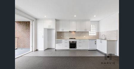 Convenient and Spacious 2 Bedroom Apartment - Photo 4