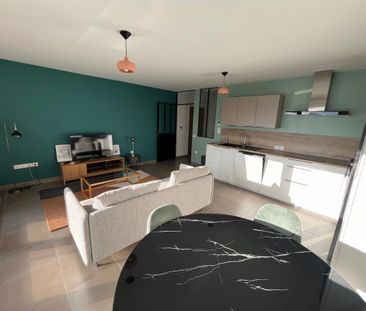 Location Appartement 3 pièces Meublé 62m² LYON 7ème - Photo 5