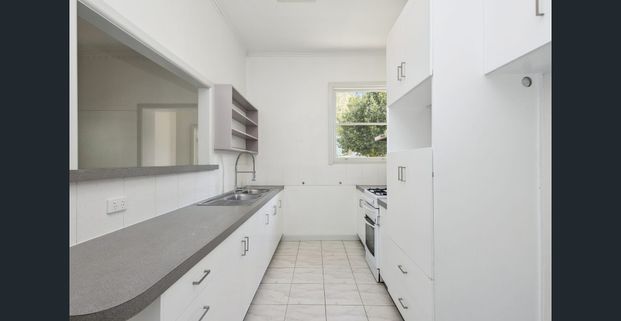 15 Murphy Street, Kennington, Vic 3550 - Photo 1