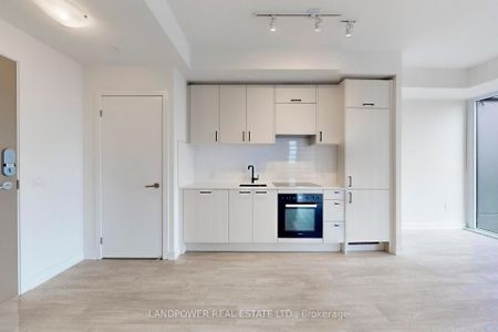 810 5 Quarrington Lane - Photo 2