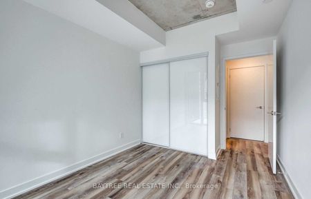 Riverside Square Lofts 15-45 , #719 - Photo 5