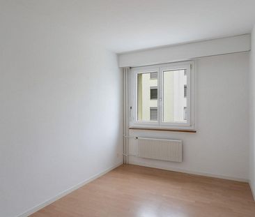 3.5-Zimmer-Wohnung im Erdgeschoss an zentraler Lage in Burgdorf - Photo 3