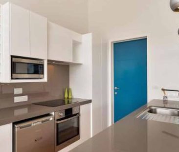 Modern, Funky Beach House - Photo 2