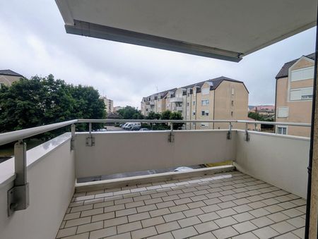 Apartment - Photo 4