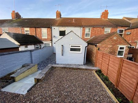 4 bedroom house share to rent - Photo 3