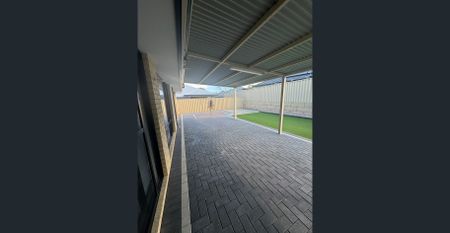 Spacious 4x2 Family Home - Photo 3