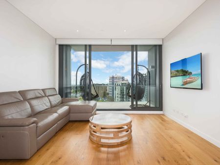 PARTLY FURNISHED SUPERB LEVEL 16 APARTMENT IN LUXURY LUCENT BUILDING - Photo 5