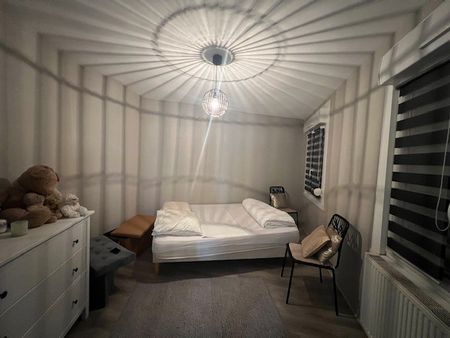 Location Appartement 4 pièces 81m² MALO LES BAINS 59240 - Photo 4