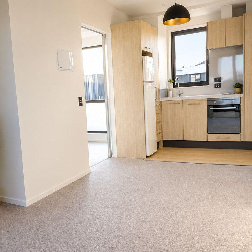 2 Bedrooms on Howe Street - Photo 1