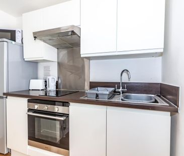 Studio to rent - Photo 3