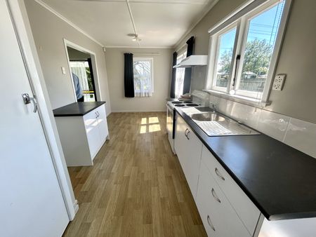 Sunny Glenholme - Glenholme - Photo 2