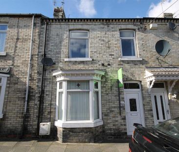 3 bedroom terraced house to rent - Photo 3