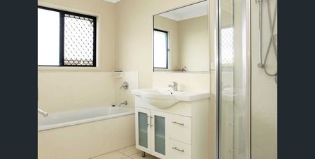 4 Bedroom House in Peaceful Neighborhood - Photo 5