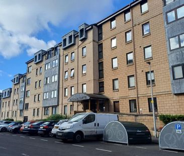 2 bed flat for rent in Roseburn - Photo 2