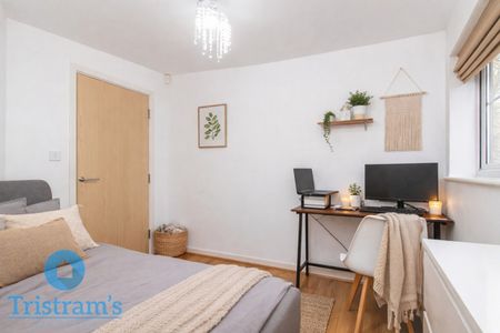 2 bed Apartment for Rent - Photo 2